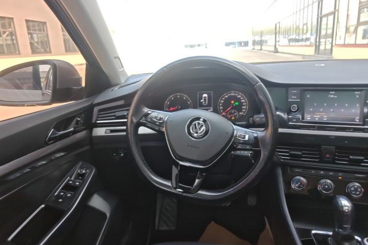 Used Volkswagen Bora 2020 1.5L Automatic Comfort Model Steering Wheel