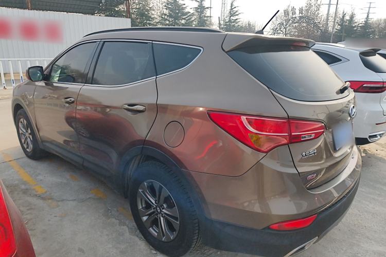 Used Hyundai Santa Fe 2013 2.4L Automatic 2WD Comfort Edition