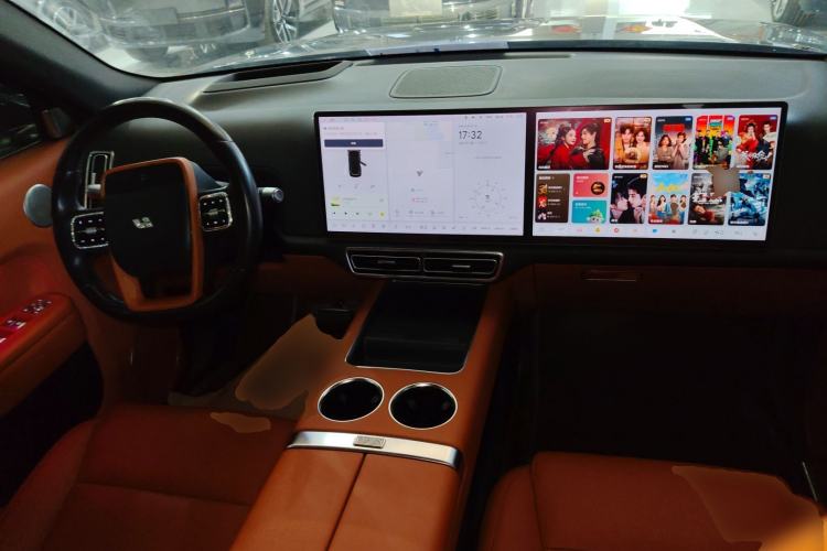 Used Li Auto L8 2023 Pro Model
