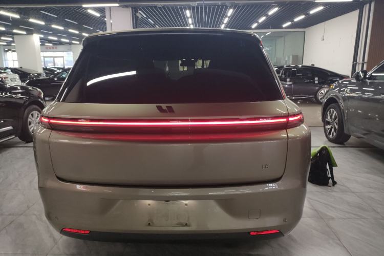 Used Li Auto L8 2023 Air model