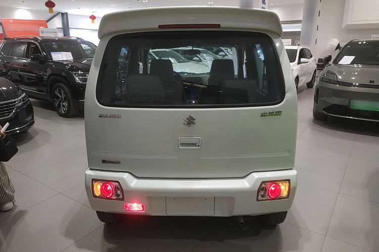 Used Suzuki Wagon R 2015 1.0L Manual Comfort Model
