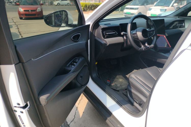 Used BYD Seal 06 New Energy 2024 DM-i 120KM Luxury Model Driver Seat