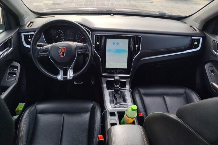 Used Roewe RX5 2018 20T Two-Wheel Drive Automatic Internet Smart Edition
