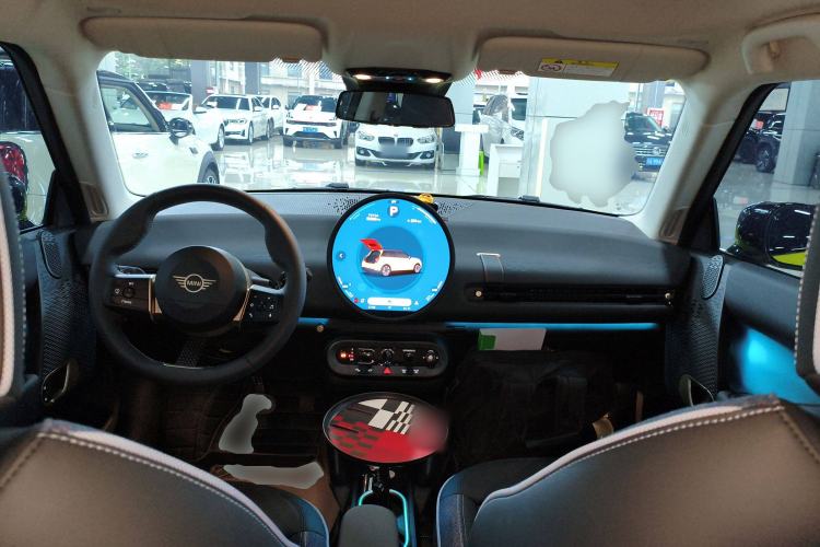 Used MINI Electric MINI COOPER 2025 456km COOPER E Classic Style
