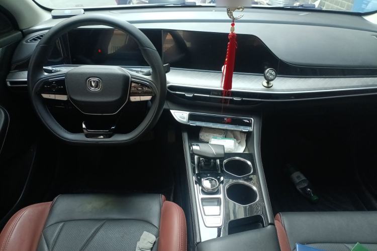 Used CHANGAN Eado 2022 PLUS Blue Whale NE 1.4T GDI DCT Prestige Edition Center Console