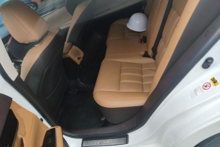 Used Lexus ES 2015 200 Comfort Edition Left Rear Seat