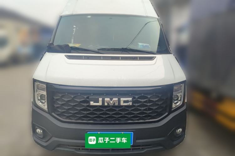 Used JMC Fushun 2025 2.0T 6MT Diesel Short-Wheelbase Mid-Height Commercial Multi-Purpose Passenger Vehicle 5/6 Seats Front