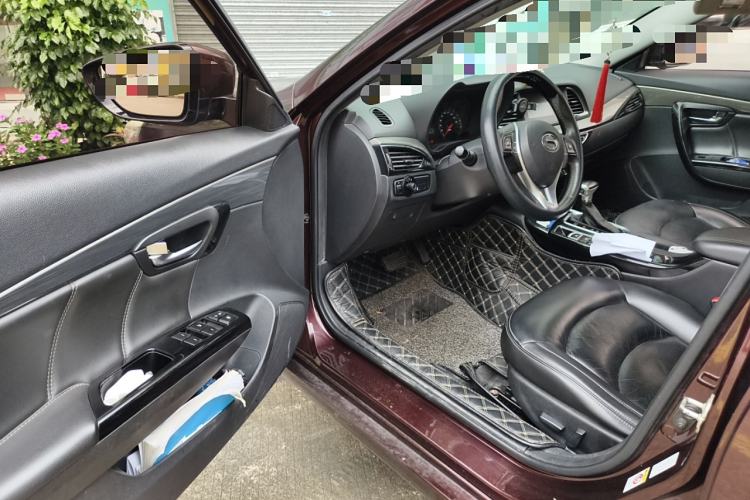 Used GAC Trumpchi GA6 2016 235T DCT Elite Edition Driver Seat