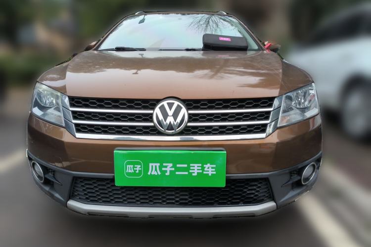 Used Volkswagen Cross Lavida 2014 1.4TSI DSG
