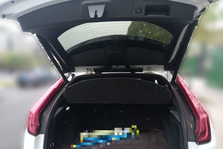 Used Cadillac XT4 2020 28T Two-Wheel-Drive Leading Version
