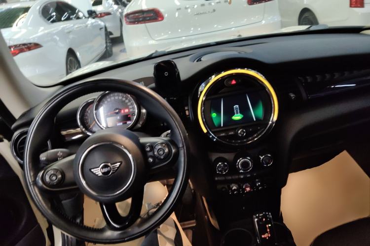 Used MINI MINI 2018 1.5T ONE PLUS
