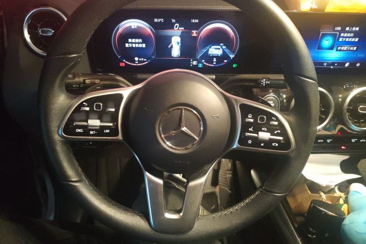 Used Mercedes-Benz GLA 2020 GLA 180 Steering Wheel