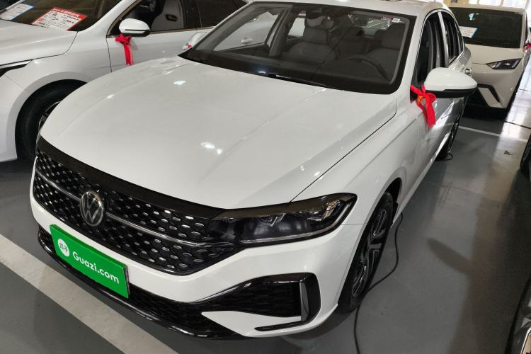 Used Volkswagen Lavida 2024 1.5L Automatic Starry Sky 5 Million Edition