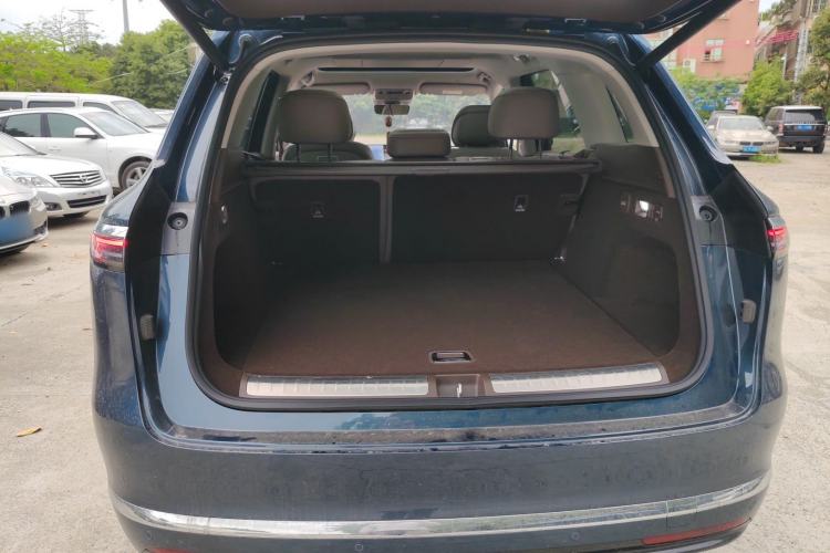 Used Hima AITO M7 2026 Model Range-Extending Pro+ All-Wheel Drive 5-Seater Version Trunk