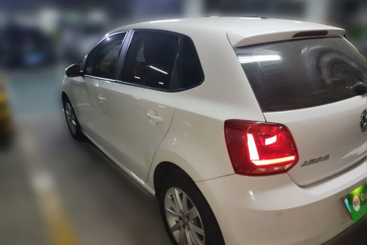 Used Volkswagen Polo 2014 1.4L Manual Comfort Edition
