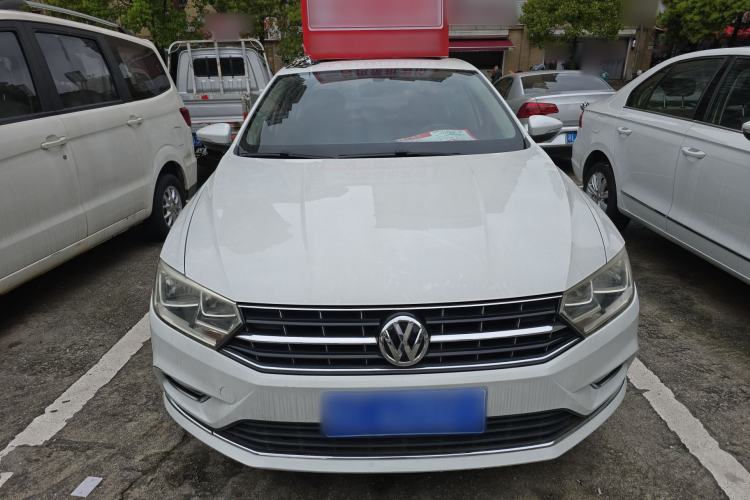 Used Volkswagen Bora 2016 230TSI DSG Luxury Version Front