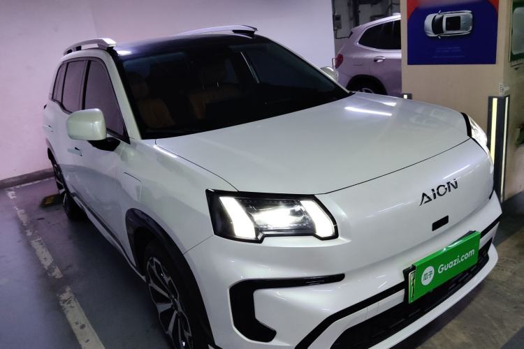 Used AION V 2024 Aion Tyrannosaurus 520 Intelligent Premium Edition Front Right 45 Deg