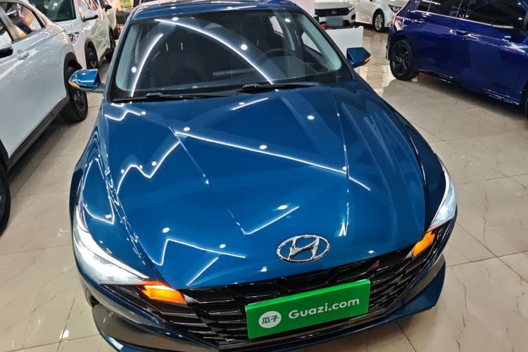 Used Hyundai Elantra 2021 1.5L CVT LUX Prestige Edition