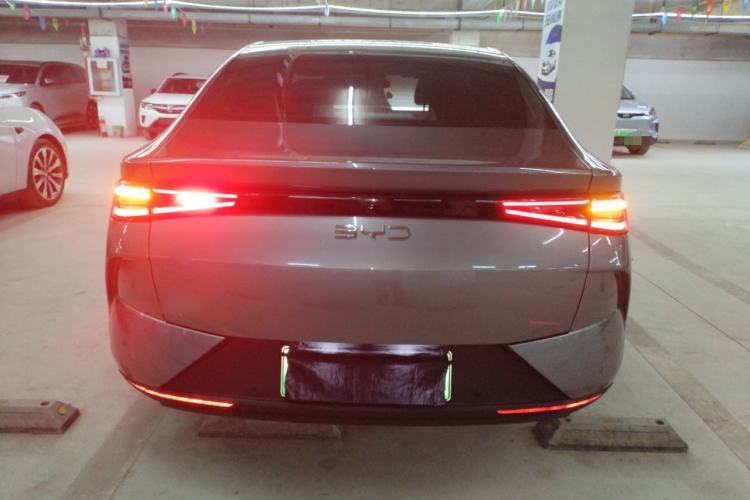 Used BYD e7 2025 Model 520 Smart Mobility Edition
