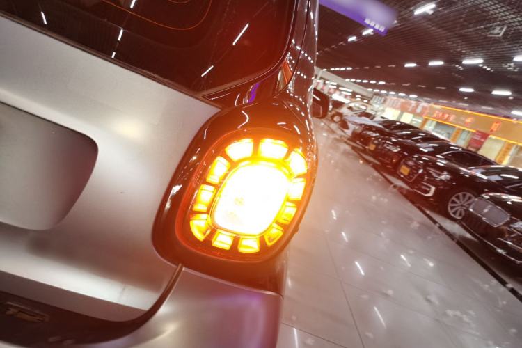 Used smart fortwo 2016 1.0L Grey Ranger Special Edition
