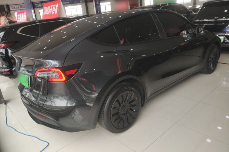 Used Tesla Model Y 2024 Rear-Wheel-Drive Version Rear Right 45 Deg