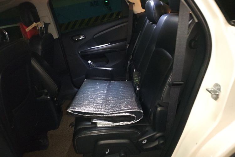 Used Dodge Journey 2013 2.4L Two-Wheel Drive Luxury Version