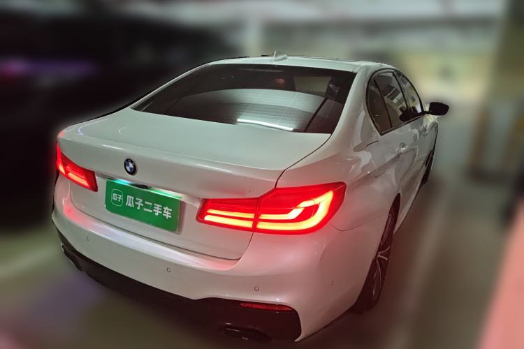 Used BMW 5 Series 2019 Facelifted 530Li Leading Edition M Sport Package
