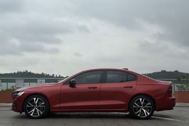 Used Volvo S60 2020 T4 Zhiyuan Sport Edition