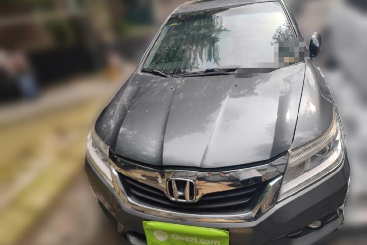 Used Honda Crider 2013 1.8L automatic luxury edition Front