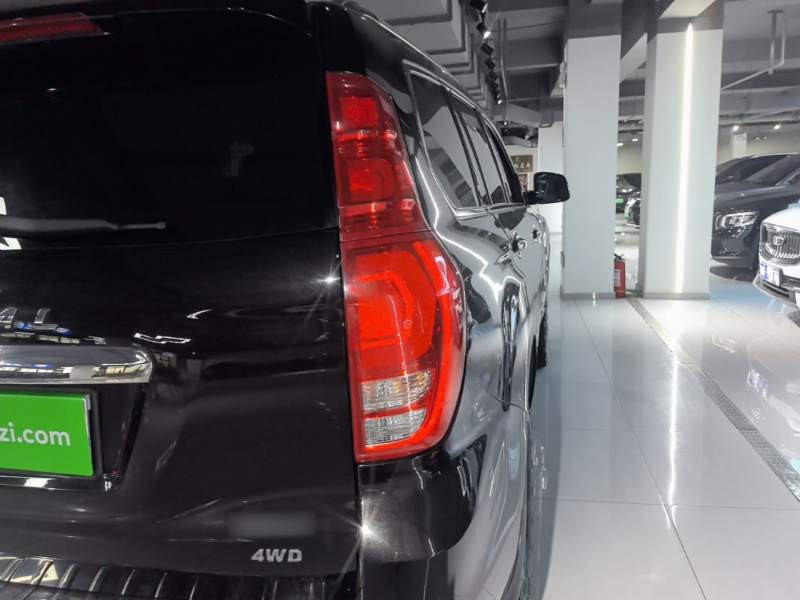Used Haval H9 2017 2.0T Gasoline 4×4 Luxury 7-Seater — 7