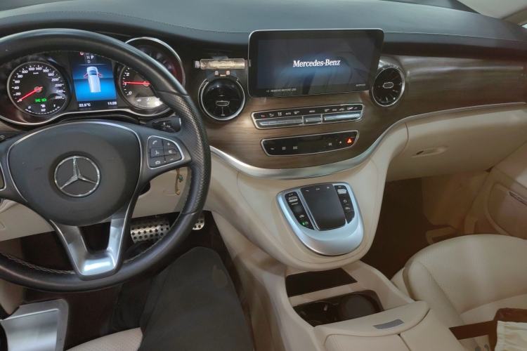 Used Mercedes-Benz V-Class 2021 V 260 Prestige Edition