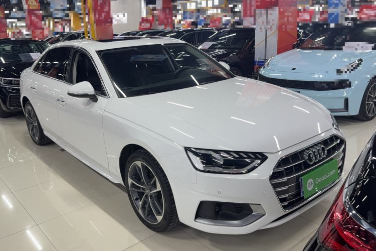Used Audi A4L 2020 40 TFSI Fashionable and Elegant Model
