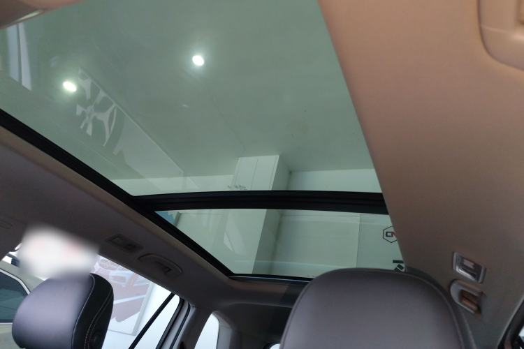 Used Volkswagen Tiguan L 2022 330TSI Automatic Two-Wheel Drive R-Line Enhanced Edition