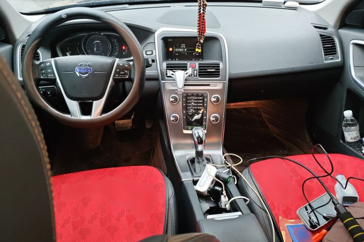 Used Volvo XC60 2015 T5 AWD Zhiyuan Edition
