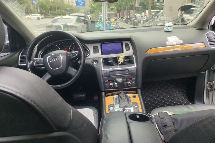 Used Audi Q7 2010 3.6 FSI quattro base version