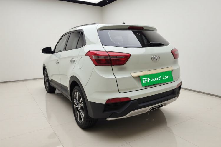 Used Hyundai ix25 2015 1.6L Automatic Two-Wheel Drive Smart GLS Trim Exterior 3