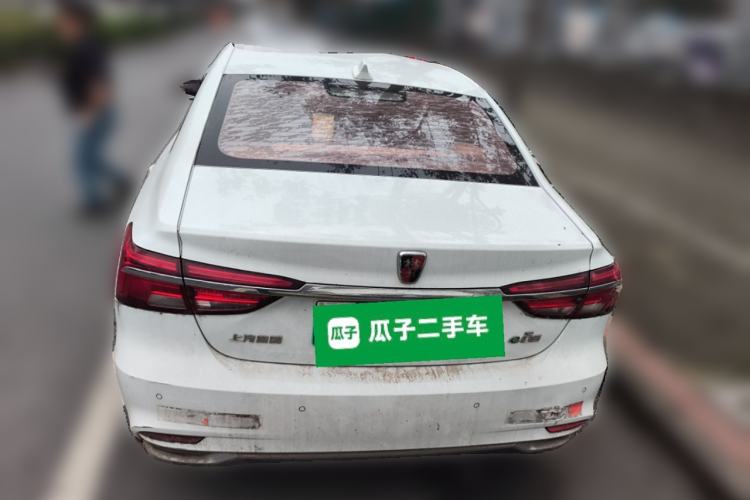 Used Roewe i6 New Energy 2017 45T Hybrid Connect & Smart Enjoyment Edition
