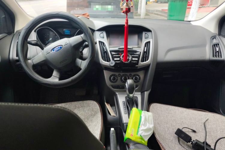 Used Ford Focus 2012 Hatchback 1.6L Automatic Comfort Model
