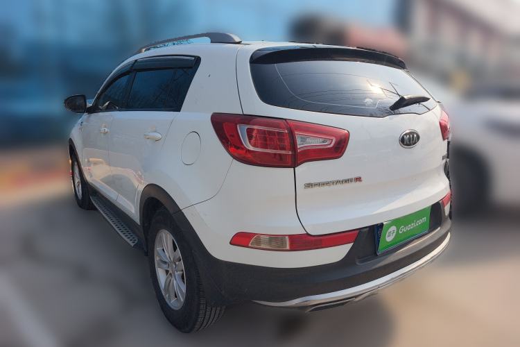 Used Kia Sportage R 2012 2.0L Manual Two-Wheel Drive GL Trim
