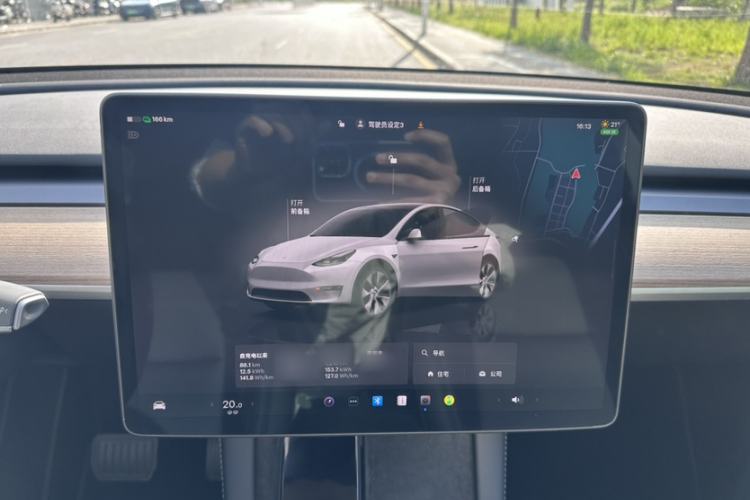 Used Tesla Model Y 2022 Rear-Wheel-Drive Version