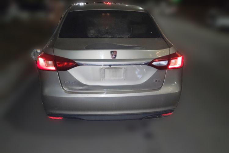 Used Roewe 360 2016 1.5L Manual Smart Screen Version
