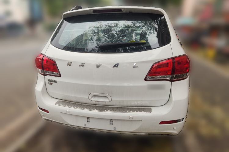 Used Haval H6 2015 Upgraded Model 1.5T Manual Two-Wheel Drive Elite Version Rear