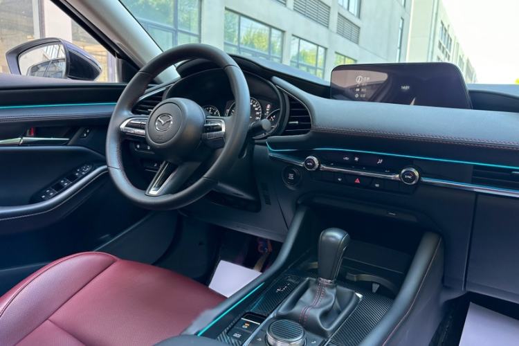 Used Mazda 3 Axela 2023 2.0L Automatic ZhiZhen Edition
