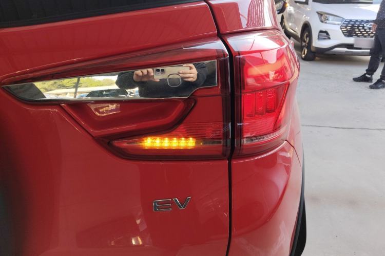 Used BYD Yuan New Energy 2019 EV535 Smart Connect Trendsetting Model
