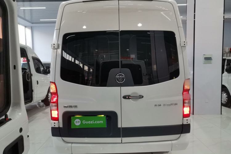 Used Foton Toano 2022 2.0T Manual Tongtu Multi-Function Long Wheelbase Mid-Roof Single-Tire 5/6/7/9-Seater 4F20TC3
