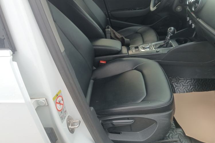 Used Audi A3 2018 30th Anniversary Edition Sportback 35 TFSI Ambition Model Right Front Seat