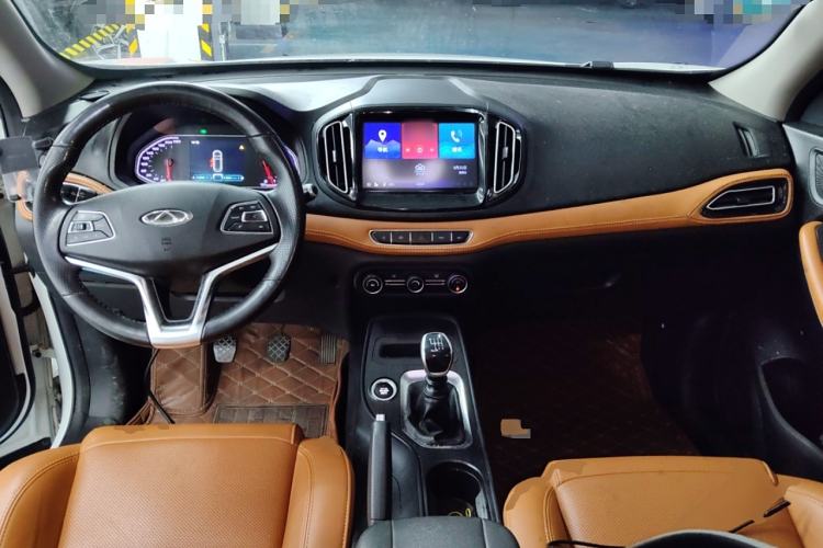 Used Chery Tiggo 7 2016 1.5T Manual Ignite Edition Center Console