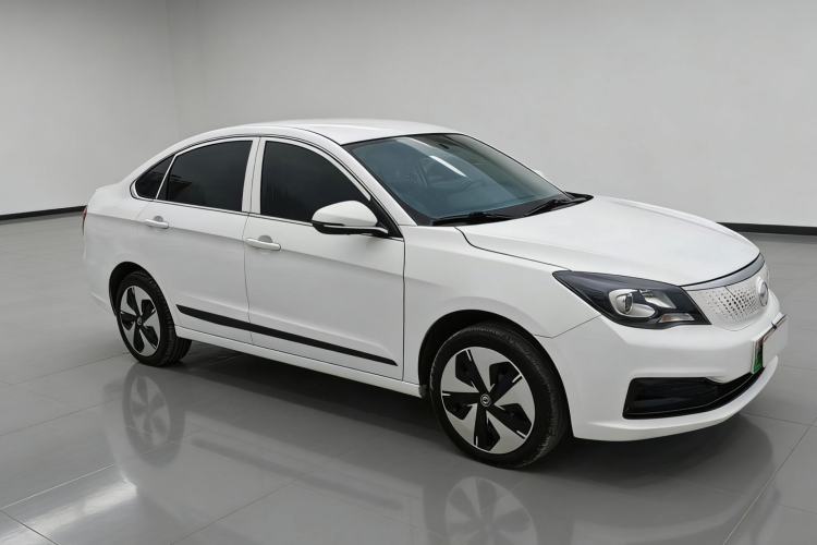 Used Dongfeng Aeolus E70 2023 500 Smart Edition Lithium Iron Phosphate 48.6 kWh 120 kW
