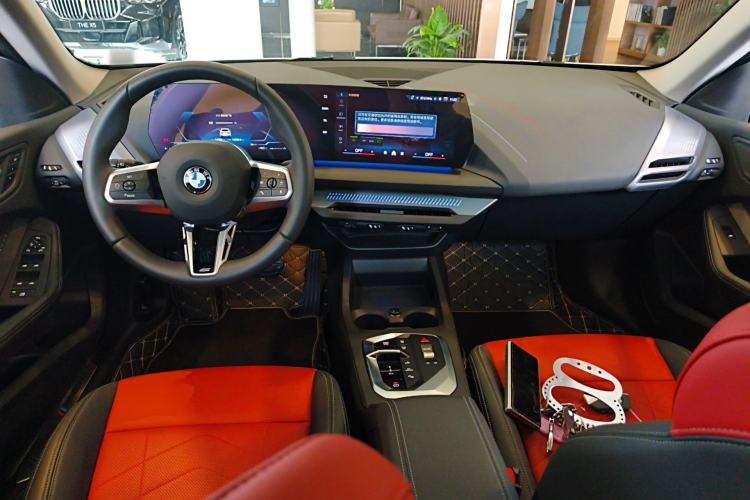 Used BMW 2 Series 2025 225L M Sport Package Center Console