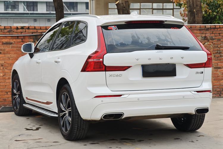 Used Volvo XC60 2020 T5 4x4 Smart Luxury Edition
